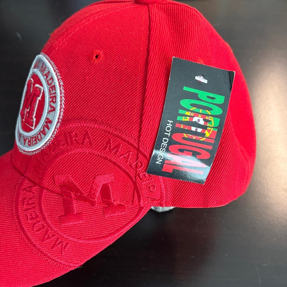 Red Madeira Embroidered Cap - Picture 2 of 5